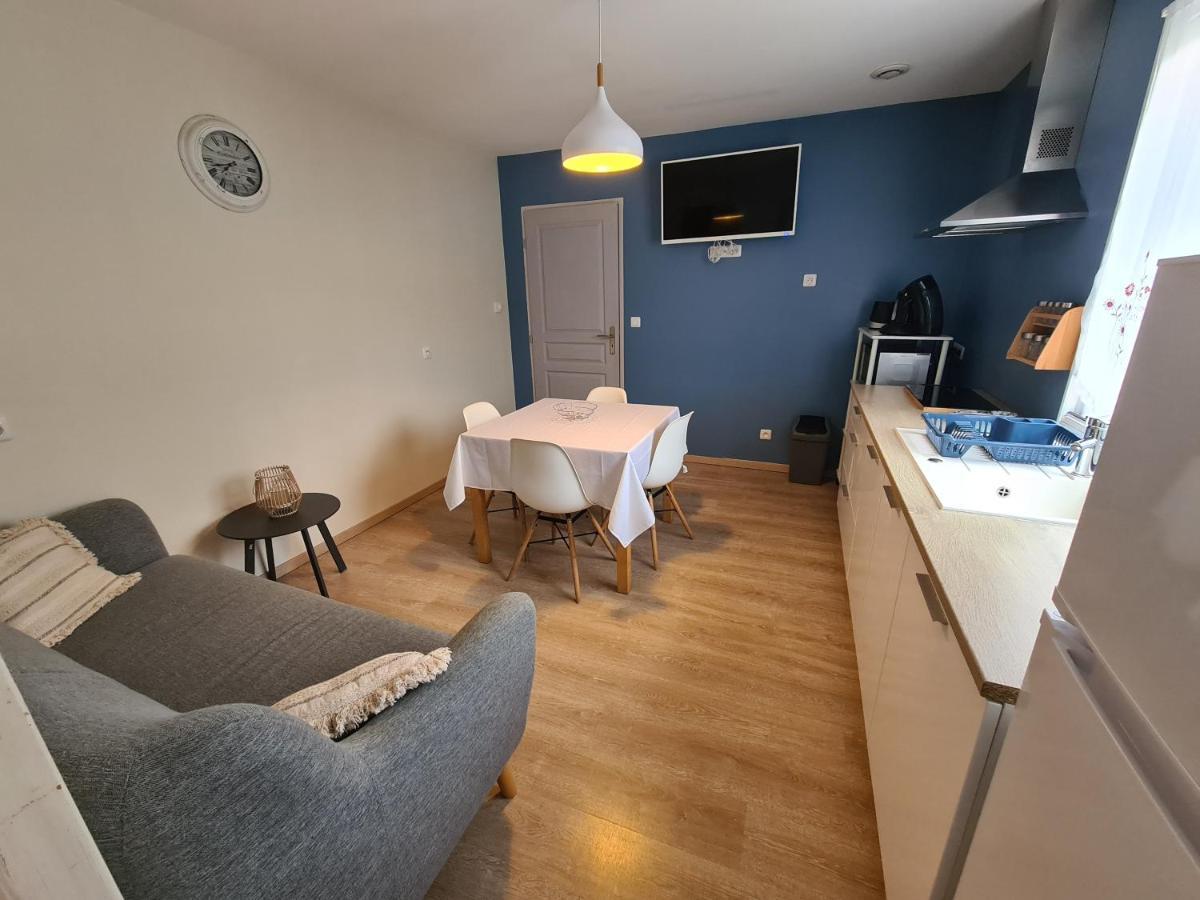 Dependance T3 Apartment Aumes Exterior photo